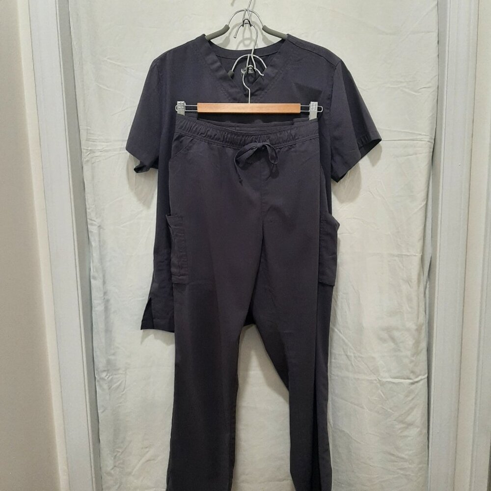 HealthPro Scrub Top & Bottom  - Large